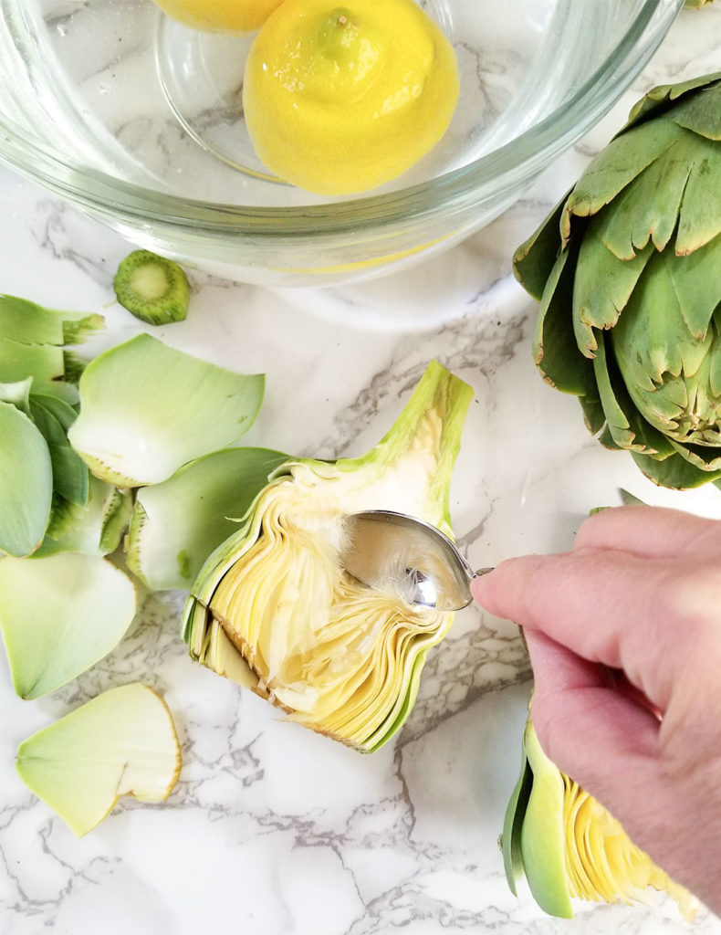 Peeled and sliced artichokes 