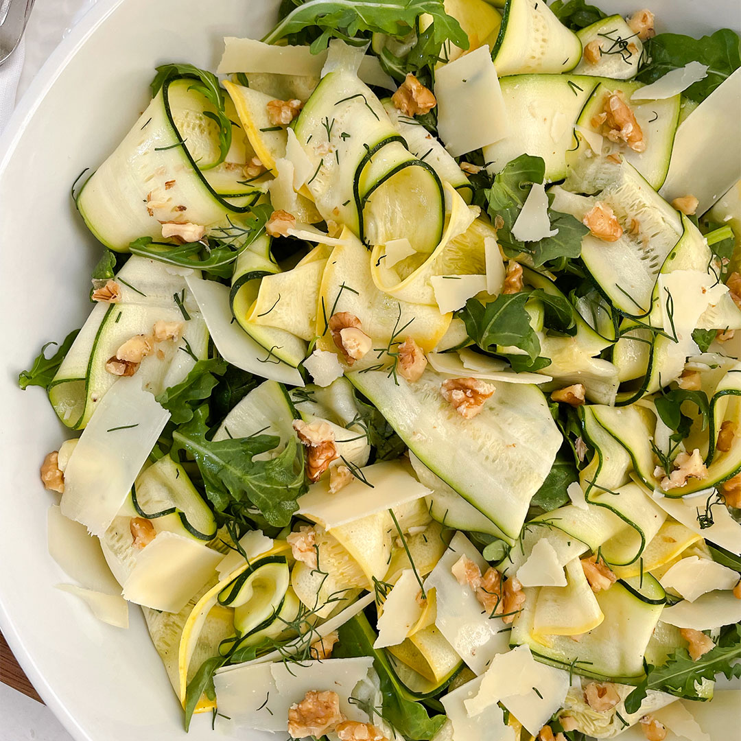 🙋🏻‍♀️ZUCCHINI RIBBON SALAD… ⭐️Have you made ribbons with